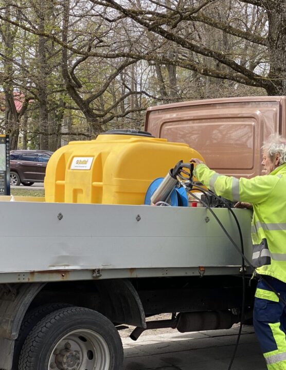 PW-600 Mobile Pressure Washer