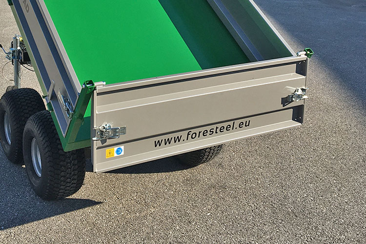 Top linked gravel hatch