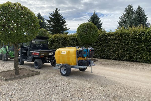 Foresteel-FTW-1000T-irrigation-trailer-Rundale-Palace-08