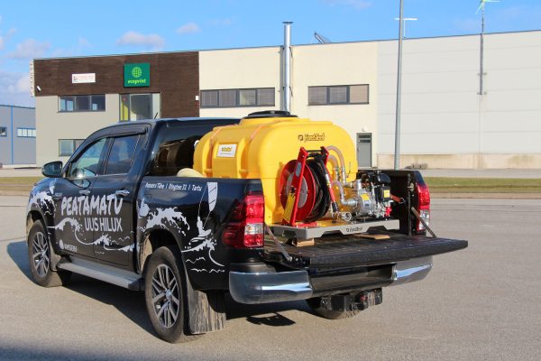 Foresteel-FTW-600-water-tank-Toyota-Hilux-Pickup-FT-WATER-HILUX-cargo-bed-01